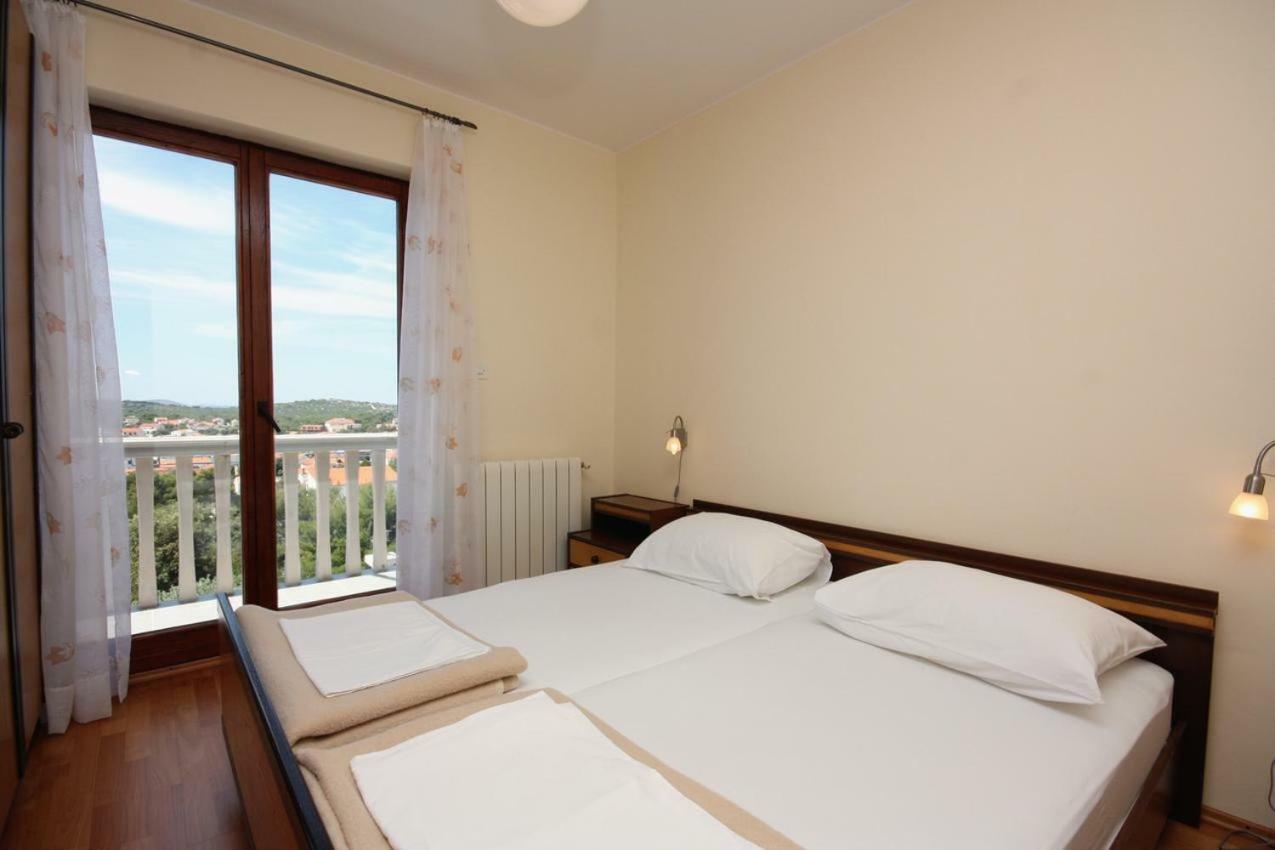 Apartments With A Parking Space Jezera, Murter - 5079 Bagian luar foto